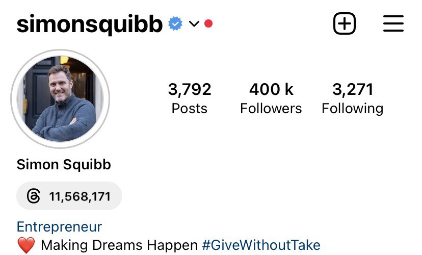 I just hit 400,000 followers and people are LAUGHING at me…😢

From June 2021-June 2022 I gained just 1000 new followers on Instagram.

It was only a year ago I celebrated hitting 10k Instagram followers.

At the start of this year I had 100,000 followers…

And we just smashed