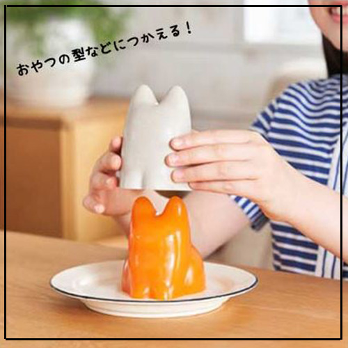 3chomemarket's tweet photo. たくさんのデザイナーが集まるメーカー、プラスディからカワイイねこのキッ���ンアイテムをご紹介♪
耐熱温度は１００度まで！耐冷は-１０度までお使いいただけるので、料理にも、おやつ作りにも使えます♪小さなお子さんも大喜び！
https://t.co/Ax0dXYgJ0V
#ねこグッズ #キッチン #雑貨 #料理 https://t.co/GMMiQvxJZ9