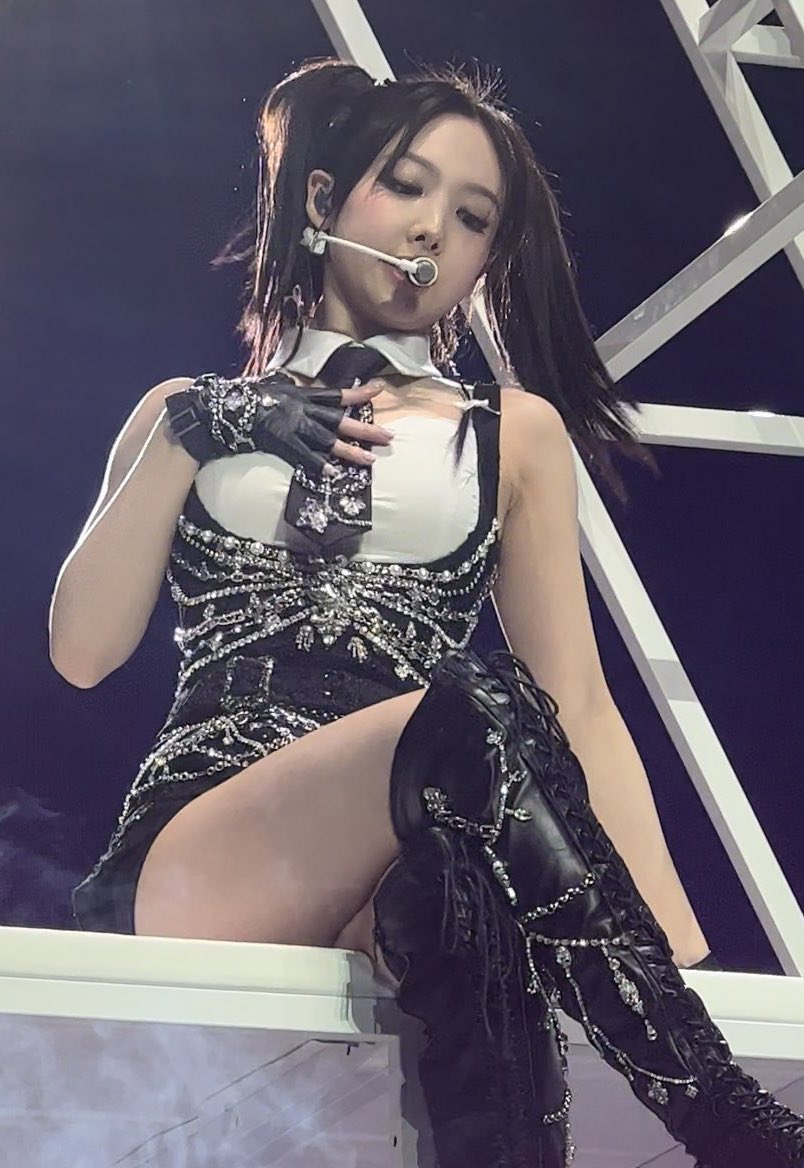 nayeon from TWICE