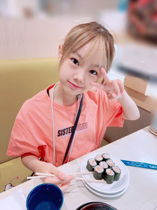 Twitterのコスプレ画像9