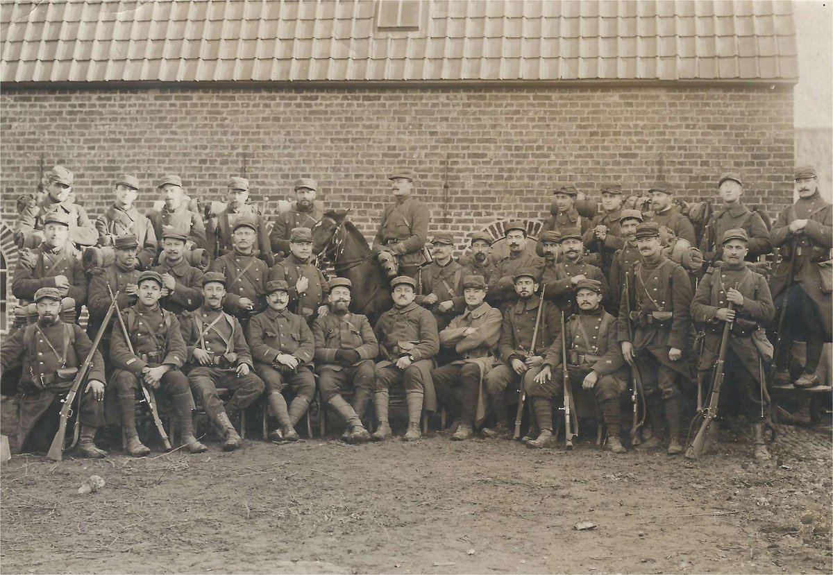 Le_Chtimiste's tweet photo. Souvenir de Belgique du 79ème régiment d'infanterie, le 16/02/1915 après 6 mois de campagne.  - - Merci à Jannine - #Chtimiste  #79eRI https://t.co/x8RGa24iQH