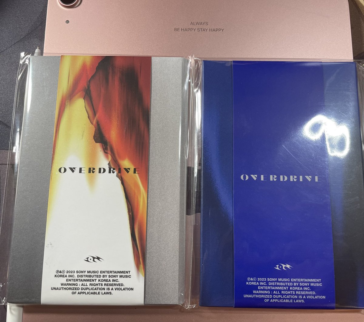 modeikyun's tweet photo. [FLASH GIVEAWAY US ONLY (sorry 🥲)]

Giving away one set of sealed Overdrive Poca albums to one lucky winner! 

Rules: 
1. Must follow me and @modeikyunGOs
2. RT and like

Winner will be chosen in exactly 24 hours!

Good luck 💜 https://t.co/JZRpeL5KU7