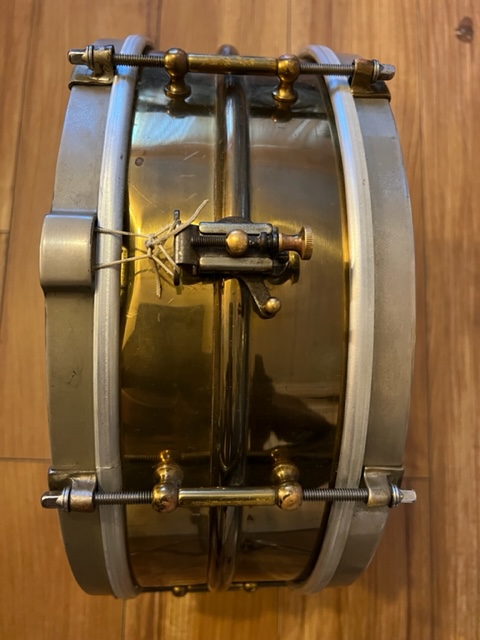 SnareOne's tweet photo. 1920s Ludwig  https://t.co/vH0uWx6Bs7 https://t.co/KLDRs9GAWV
