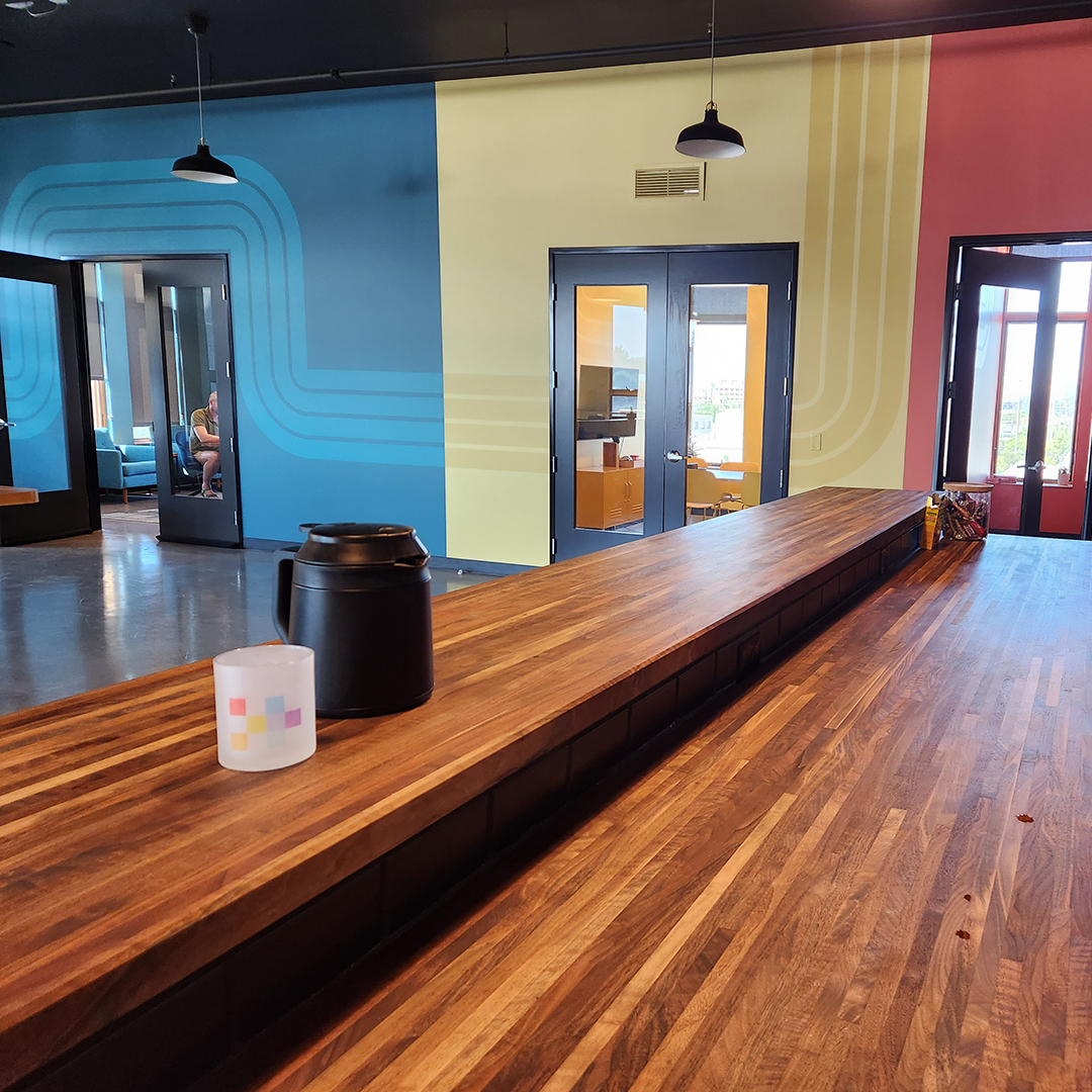 Invis_Thread's tweet image. We have a new home! Our Portland office space is officially up and running. After three years existing in the Remote era, coming together and collaborating in person are a welcome and invaluable boost to our creative process. Come say hello! #invisiblethread #design #xr #ar #mr