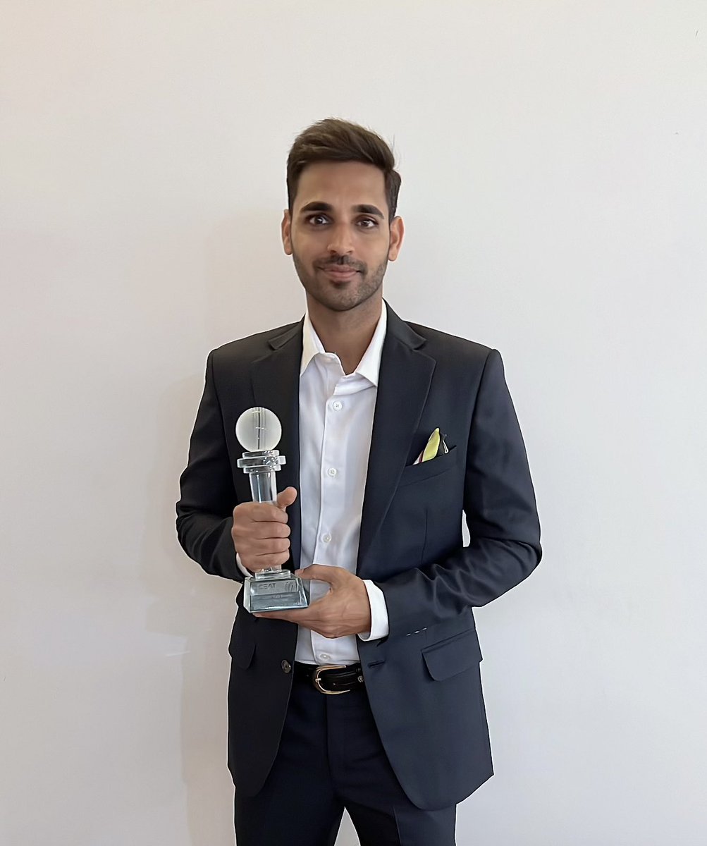 Bhuvneshwar Kumar tweet media