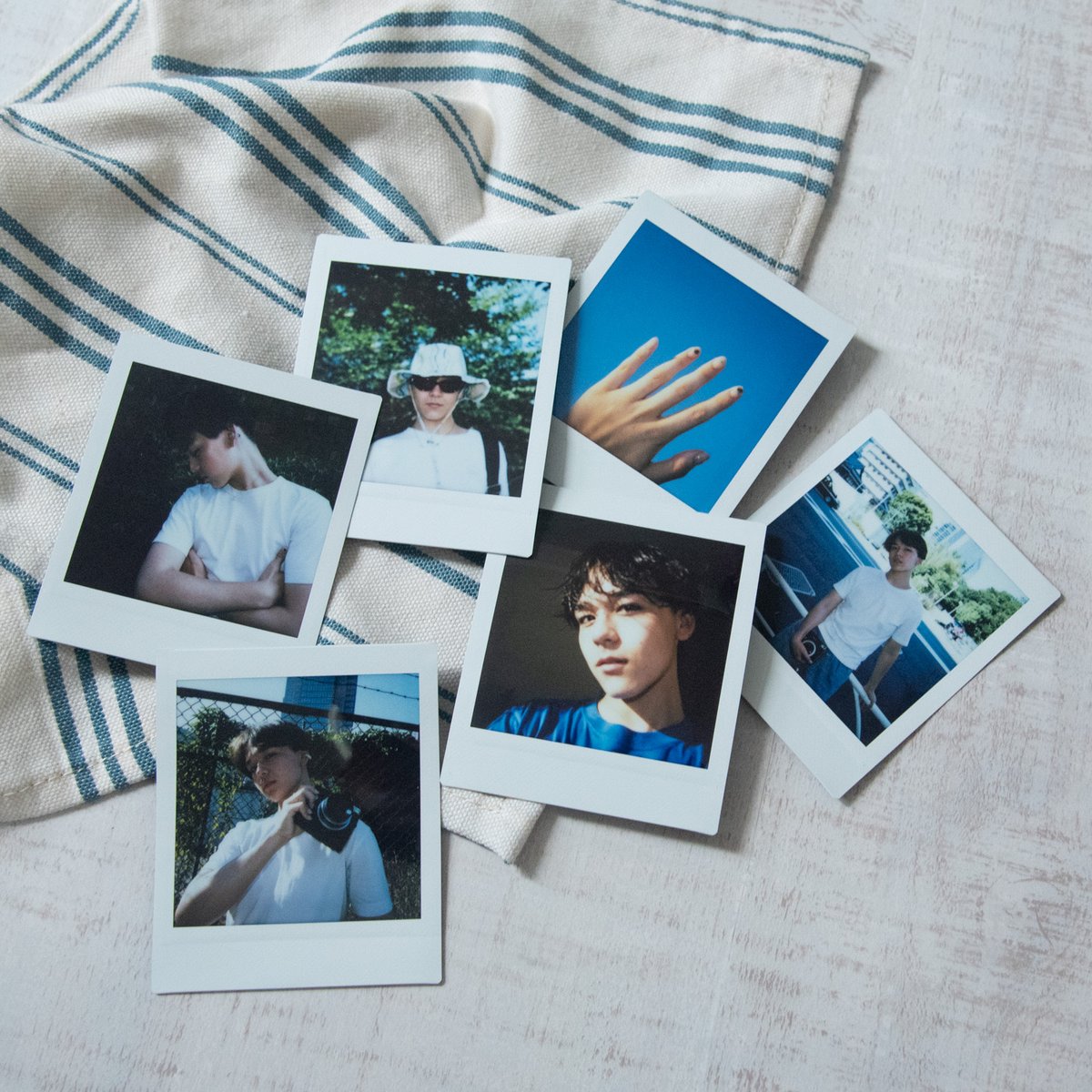 PHOTO_SUMMIT's tweet photo. SHUTTER magazineのギャラリー「SQUARE UP！」
#kyan さんによる作品を掲載中！
https://t.co/mwek70wavB

#instax #チェキ #SQ40 #写真 #カメラ #フィルム  #モデル https://t.co/6avJdhFMb3