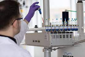 JournalofIndus1's tweet photo. Unveiling mysteries at the molecular level! 🧪Dive into the world of #AnalyticalChemistry, where precision meets discovery. From detecting trace elements to unraveling complex compounds, every analysis sparks knowledge. #ScienceOfMeasurement #ChemistryInsights #LabDiscoveries 🔬 https://t.co/KTolLYVOpX