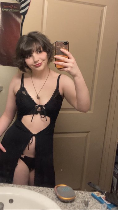 Haiiii :3 *kills u* https://t.co/40JTNVAYxL