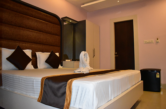 MJACINTERNATIO1's tweet photo. Digha hotel near sea beach
If you are looking for a perfect holiday experience with memories to Digha hotel near see beach you are at the right place. https://t.co/59T8njH3TF