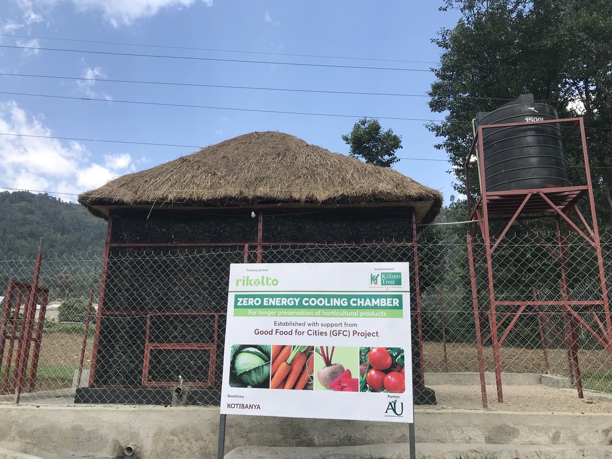 AGRIRESEARCHLtd's tweet photo. On #monday,in partnership with @kilimoEAC,we launched&amp;handed over Zero Energy Cooling Chamber #ZECC to KOTIBANYA cooperative  in @RubavuDistrict,a Cold room that's installed under Good Food for Cities project,funded by @RikoltoID,to reduce vegetables &amp; fruits post-harvest losses https://t.co/VnPwWtl3Nm