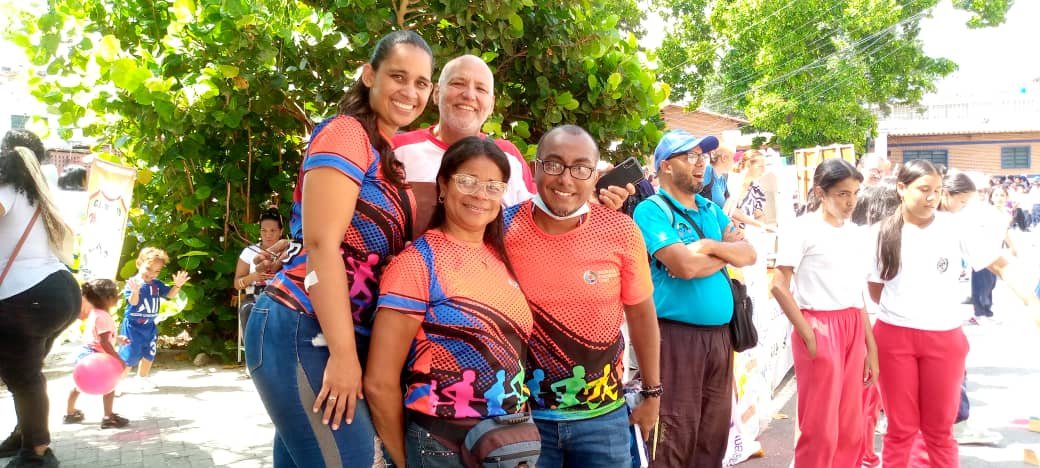 ActivaFisica's tweet photo. Reto Estudiantil de Educación Física Instancia Estadal Catia la Mar La Guaira. https://t.co/A3OEO6Z6FX
