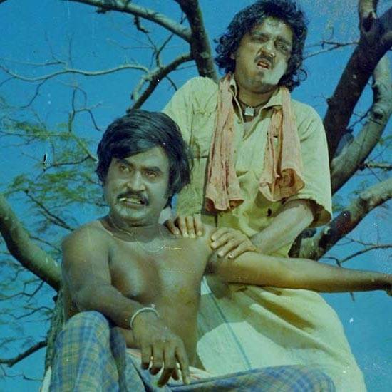 swatson2022's tweet photo. #Jailer படம் சன் டிவி சொன்ன 375+ னு கூட வச்சுக்குவோம். விக்ரம் படம் எத வச்சு இவனுங்க 400 கோடி வடை சுட்டுட்டு இருக்கானுங்க. ஆதாரம் இருக்கா? தெரிஞ்சவங்க சொல்லுங்க பிரெண்ட்ஸ்🤔🙏 https://t.co/6BS54fE2Pv