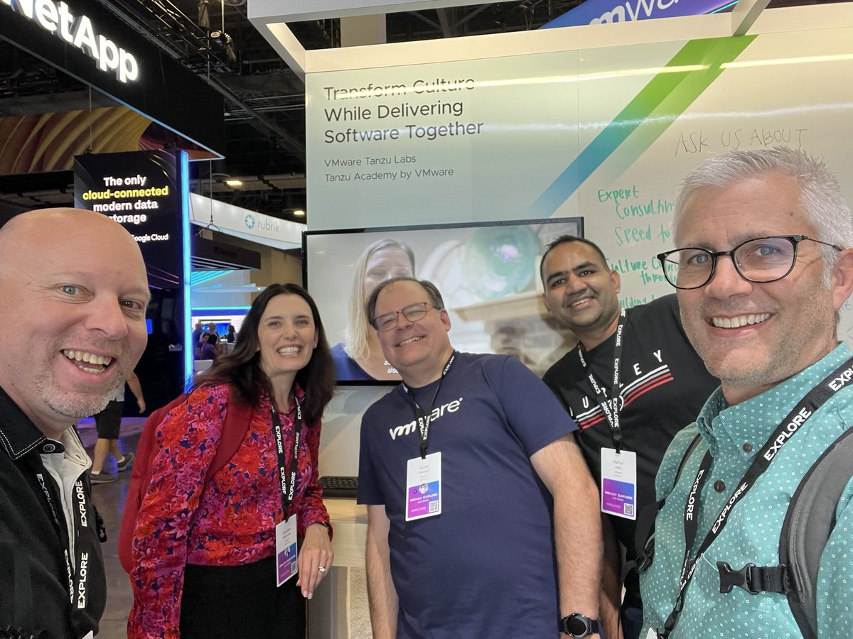 DBurrow11's tweet photo. Meeting so many folks IRL I’ve been working with for years and it makes me happy! #vmselfie at the @vmwaretanzulabs booth
with @rahulkj @tomcollings303 @WonkoDSane Garrett Weston.
#VMwareExplore https://t.co/TIYYjcJ2S8
