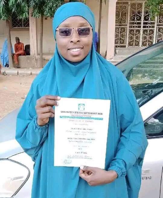 KanoChronicle's tweet image. Fatima Aliyu AbdulKadir has graduated with First Class in Mathematics from Aliko Dangote University (Former Kano University of Science and Technology) Wudil. Congratulations