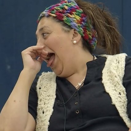 raisedbyrory's tweet photo. semana culia buena

-pincoya hizo la fulminante
-coni hizo la espontánea
-rai ganó la prueba del lider

-spoiler: se va skarleth

#TheLulosShow https://t.co/aGKEr7wVws