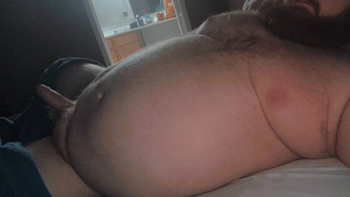 Ginger_Chub's tweet photo. Whose ready to come taste #nsfw #gaychub #gaychubbear #gaybear https://t.co/vJETA1fdzV