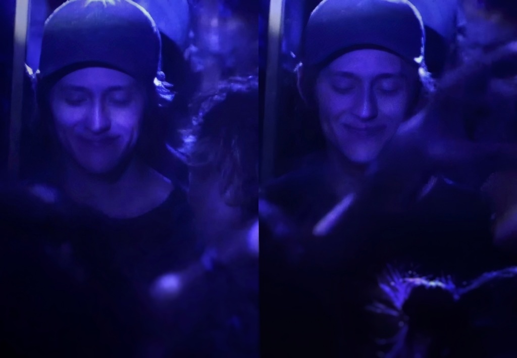 rediskarl's tweet photo. And when you smile,
the whole world stops and stares for a while
'cause boy you're amazing,
just the way you are

#PercyHynesWhite https://t.co/3F5kuB31JK