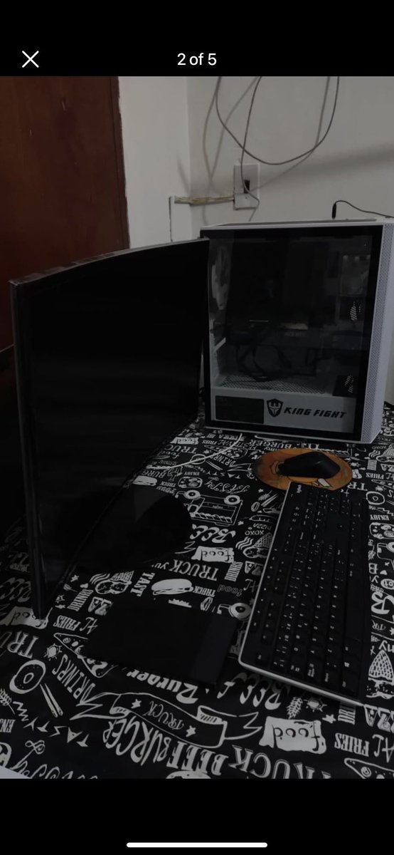 mousharts's tweet photo. Hola! Vendo mi compu gamer super baratis. Whatsapp +15304163131 https://t.co/Nesvle2QBS