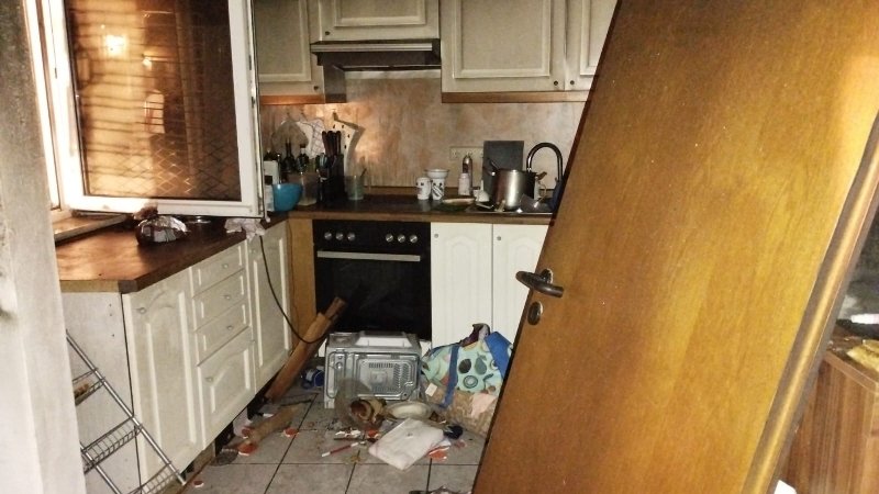 LetsracNheid's tweet photo. Der Schock ist immer noch riesig. Wer mag, bitte unterstützt uns noch weiter.
#BadKreuznach #Ippenschied #KinderinNot #Soonwald #Wohnungsbrand #ichbinarmutsbetroffen
Please support my GoFundMe campaign: https://t.co/PtRfj9Bhm2 #GoFundMe https://t.co/34lTkpP20h