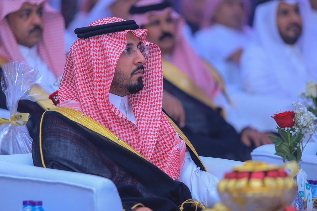 SOFARAANAJD's tweet image. 📌

شرف صاحب السمو الملكي الأمير فهد بن محمد  بن سعد بن عبدالعزيز آل سعود محافظ الخرج حفل إطلاق أستراتيجية @kcciorg وتوقيع الشراكات لنمو القطاع الإقتصادي والصناعي حيث تشرف بالمشاركة رئيس مجلس الإدارة ومصنع  @Wavksa الراعي الفضي لأنشطة غرفة الخرج #مياه_واڤ باستلام الدرع من سموه.