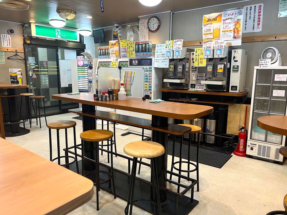 1000bero_net's tweet photo. 松戸の「大都会」が8月末で閉店との情報を知り、お邪魔してきた。店長さんに確認したら閉店は本当でした… https://t.co/qMJmjv5vON