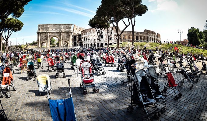 gigidepalo's tweet image. LA CARTINA DI TORNASOLE

Sono al #Meeting di Rimini ed è sempre una bella esperienza di incontro, confronto e crescita culturale. E in questi giorni si è parlato molto di #natalità. Ne ha parlato il Ministro Giorgetti. È uscita come priorità assoluta nell’intervento del