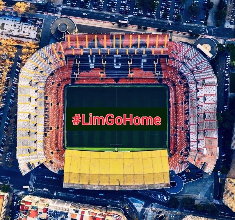 navi2004vcf's tweet photo. Hoy es el día mundial del hashtag. Honor a este #LimGoHome 🦇 https://t.co/Mp1KIKwK5N