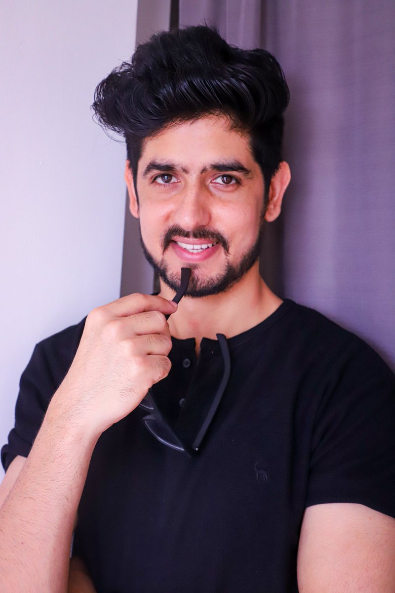 RahulPatyal9's tweet image. Turn your wounds into wisdom 😊
.
#rahulpatyal 
#modelface #model #modelshoot #shooting #modeling #modelsearch #delhimodel #mumbaimodels #portfolio #portfolioshoot #stylefashion #style #eyelook #sideprofile #chandigarhmodels #looks #faceoftheday #handsomeboy #cutemodel #handsome