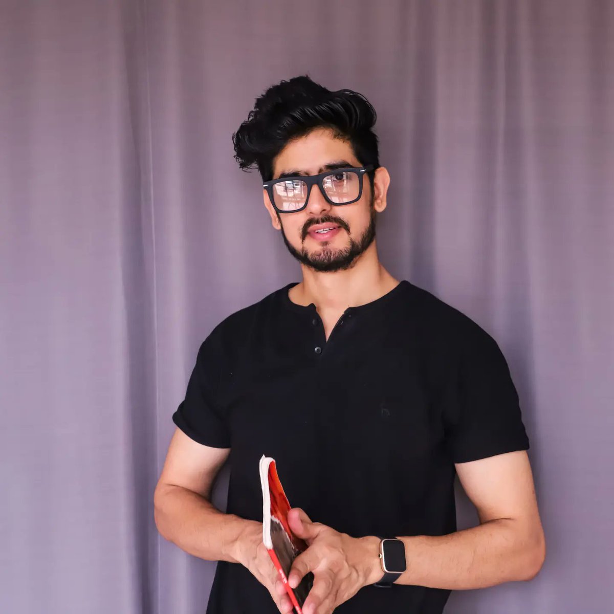 RahulPatyal9's tweet image. Turn your wounds into wisdom 😊
.
#rahulpatyal 
#modelface #model #modelshoot #shooting #modeling #modelsearch #delhimodel #mumbaimodels #portfolio #portfolioshoot #stylefashion #style #eyelook #sideprofile #chandigarhmodels #looks #faceoftheday #handsomeboy #cutemodel #handsome