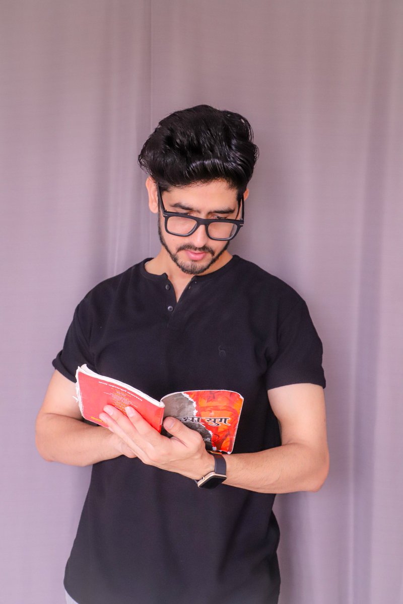 RahulPatyal9's tweet image. Turn your wounds into wisdom 😊
.
#rahulpatyal 
#modelface #model #modelshoot #shooting #modeling #modelsearch #delhimodel #mumbaimodels #portfolio #portfolioshoot #stylefashion #style #eyelook #sideprofile #chandigarhmodels #looks #faceoftheday #handsomeboy #cutemodel #handsome