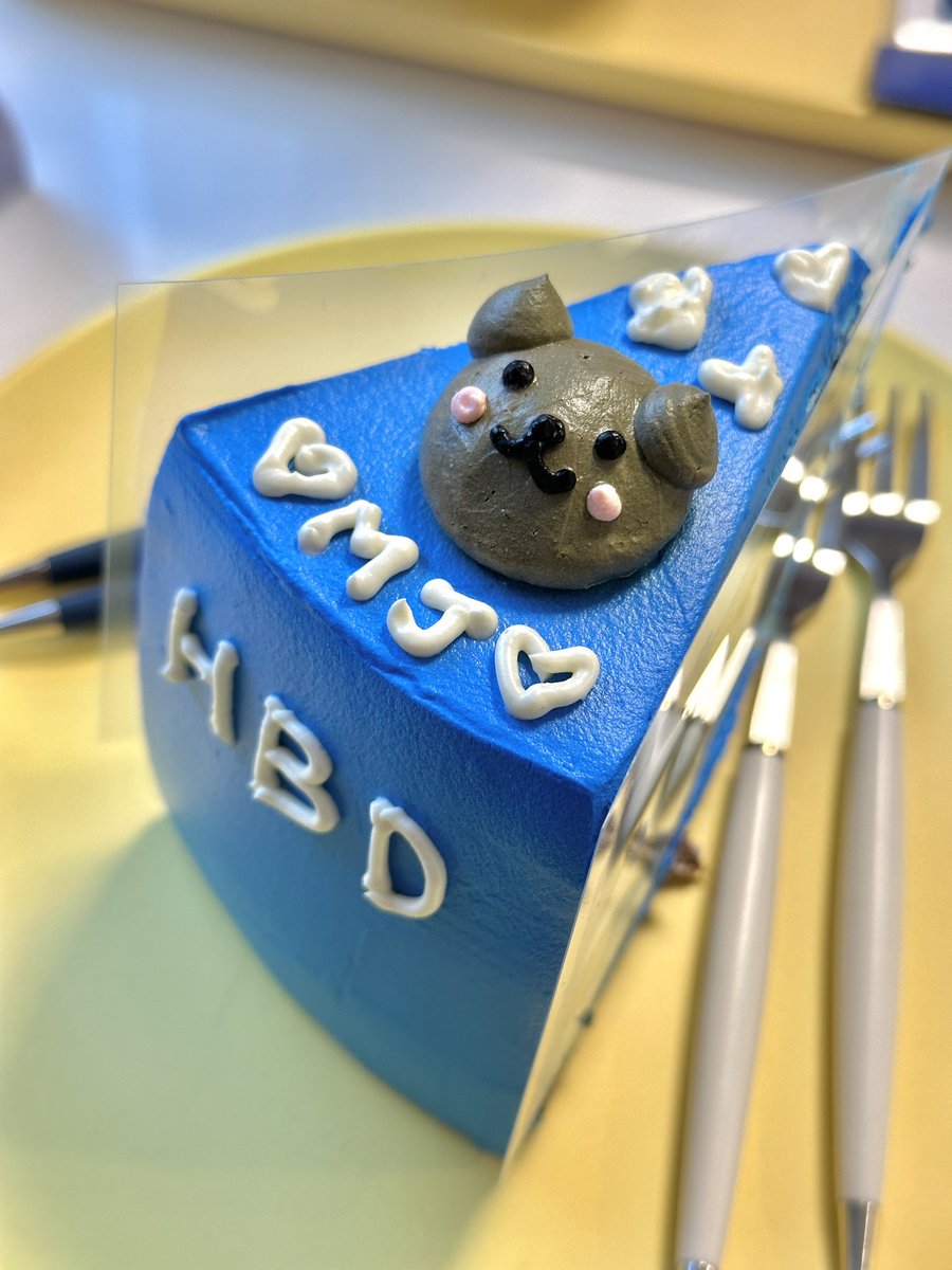 O31OO7's tweet image. 우리민재 생일 많~이 축하한다!🥳💙 

#bluefrom_mj