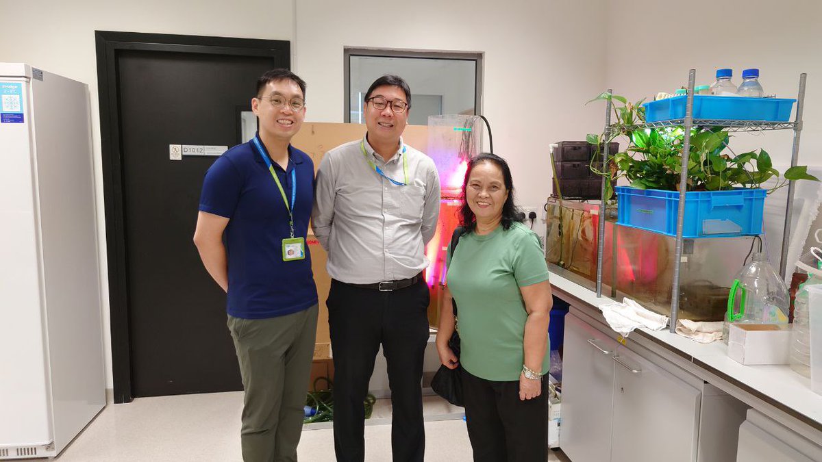 msi_ibrlab's tweet photo. NAST Academician Dr. Rhodora V. Azanza and our student-researcher Richard D. Redil goes on a personal tour of the the Hongkong Metropolitan University (HKMU) together with Dr. Fred Lee and Mr. Thomas Lee. https://t.co/qMawyhpebv