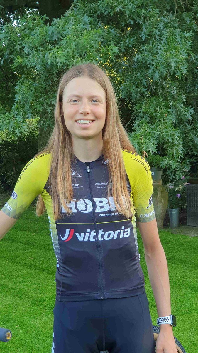 HarrieHulsel's tweet photo. Twee jaar op de fiets en nu al op podium bij NK? lees nu op https://t.co/VDs8eaRzh0 het opmerkelijke verhaal van Annemijn van Limpt https://t.co/f7QR6lBGWd