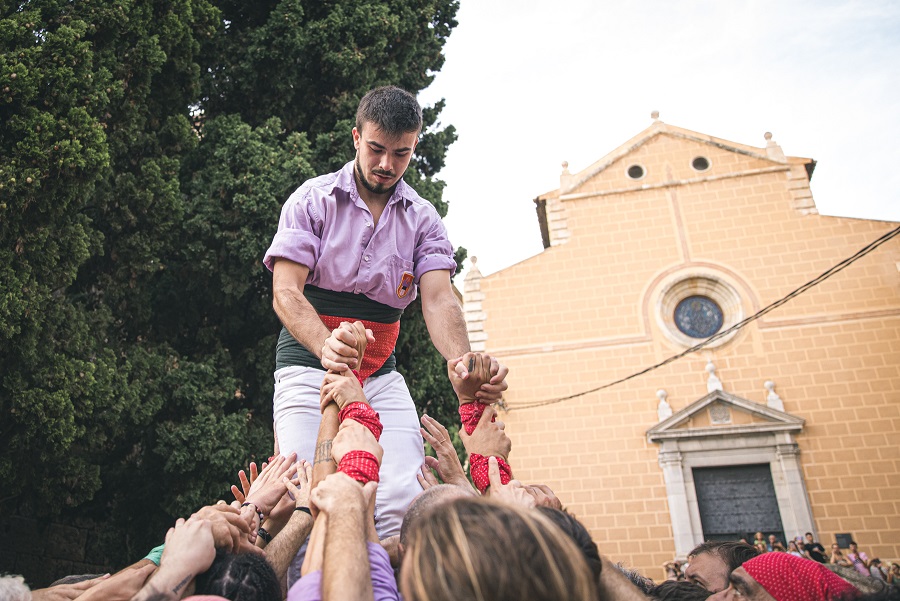 fetatarragona's tweet image. 😢Una història d'emocions a flor de pell, captades per la càmera de @davidoliete 

L'homenatge del nét a l'avi casteller

Les llàgrimes de @poltgn98 en record de l'Índiu, un símbol de la @JoveDeTarragona #Tarragona #SantMagi2023 

wp.me/p3IeqO-esY