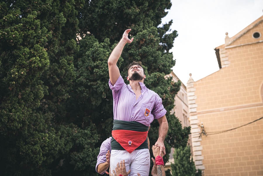 fetatarragona's tweet image. 😢Una història d'emocions a flor de pell, captades per la càmera de @davidoliete 

L'homenatge del nét a l'avi casteller

Les llàgrimes de @poltgn98 en record de l'Índiu, un símbol de la @JoveDeTarragona #Tarragona #SantMagi2023 

wp.me/p3IeqO-esY