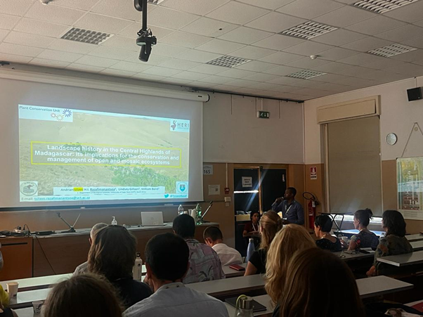 Dr. Tsilavo Razafimanantsoa, backed by @GENUS, rocked the XXI <a href="/INQUA/">INQUA</a> in Rome ! His dive into Quaternary science shed light on its vital role in Madagascar's landscape conservation. Networking with global PalaeoScientists made it a true blast!  #GENUSChampion #INQUA2023