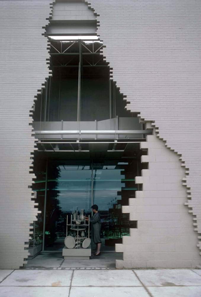 findelbloc's tweet photo. ⭕ Como llamar la atención del cliente...

Tiendas de arte BEST | años 1️⃣9️⃣7️⃣2️⃣-1️⃣9️⃣8️⃣4️⃣ | SITE

#MiercolesEnladrillado #arquitectura #architecture #archilovers #design #diseño #galicia #pontevedra https://t.co/SLhoOTcWs9