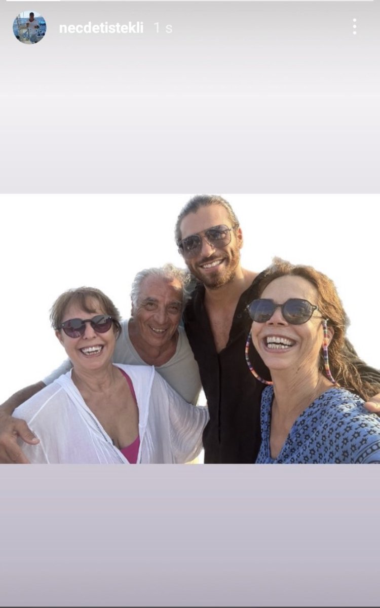 CanYamanMedia's tweet photo. #CanYaman with his family members in Turkey: mother Guldem, father: Guven; nan and other close friends of family. https://t.co/e0yBGSs2OF