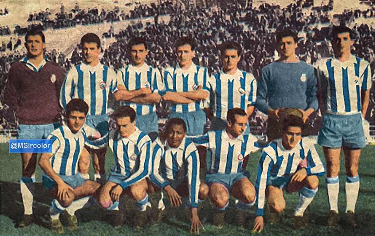 MSircolor's tweet photo. Postal de la editorial #Maga foto del @RCDEspanyol partido celebrado en #Mestalla @valenciacf 3 #RCDEspayol 0 (8-1-61) #Visa #Rivas #Bartolí #Dauder #Muñoz #Tomás(PS) #Recamán;;#Moreno #Ribera #Indio #Aguirre y #Camps el entrenador era #Pons https://t.co/JgpvyIjky6