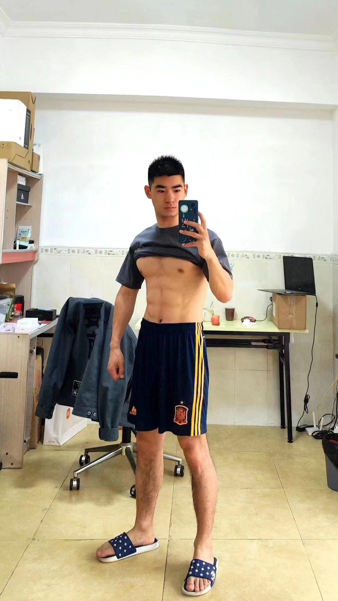 mosabenezat's tweet photo. 薄肌男孩你好 #无锡GAY  #无锡男士SPA  #无锡spa  #无锡ts  #无锡男技师  #无锡帅哥  #无锡男模  #无锡资源 https://t.co/ZItMMOkpcH