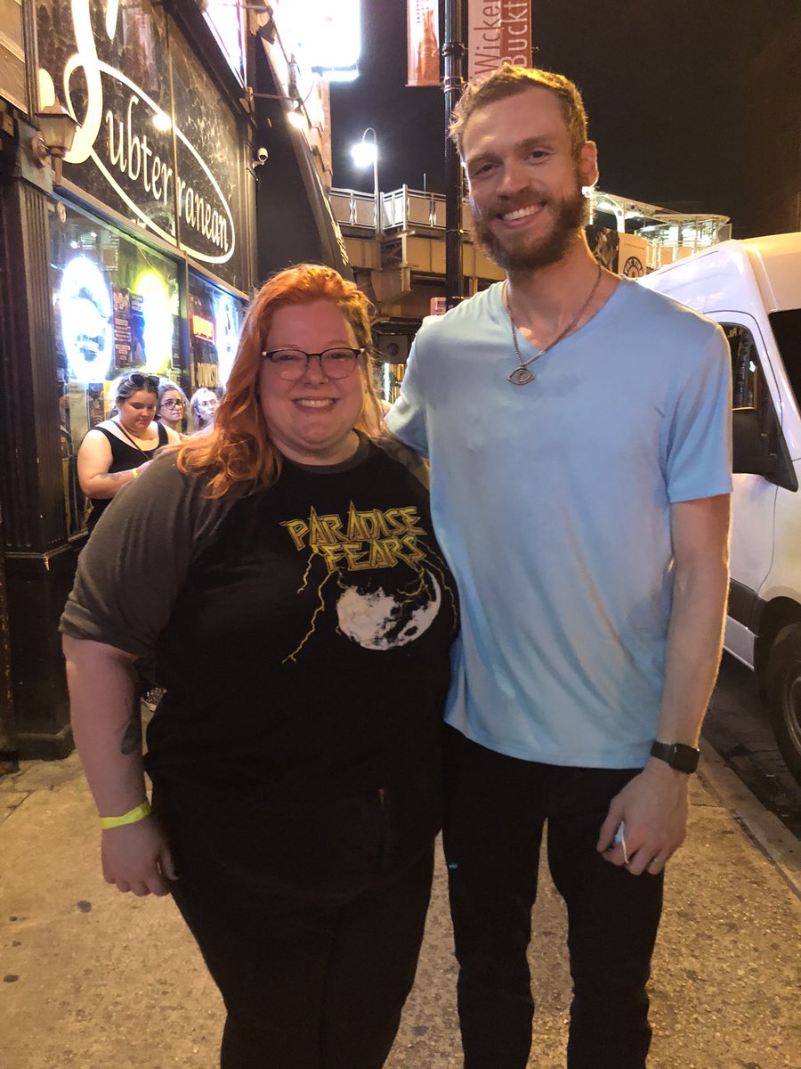FyeahPF's tweet photo. Chicago! Share your pics from the @paradisefears show here! https://t.co/sbTaS5FZe5