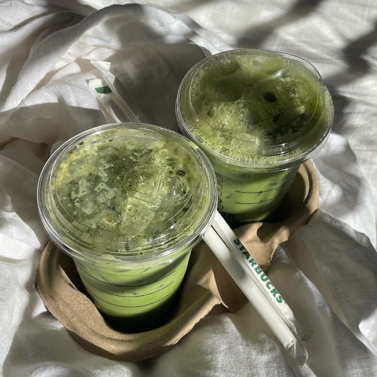 mengetehh's tweet photo. Matcha is life https://t.co/iP4esGm6zv