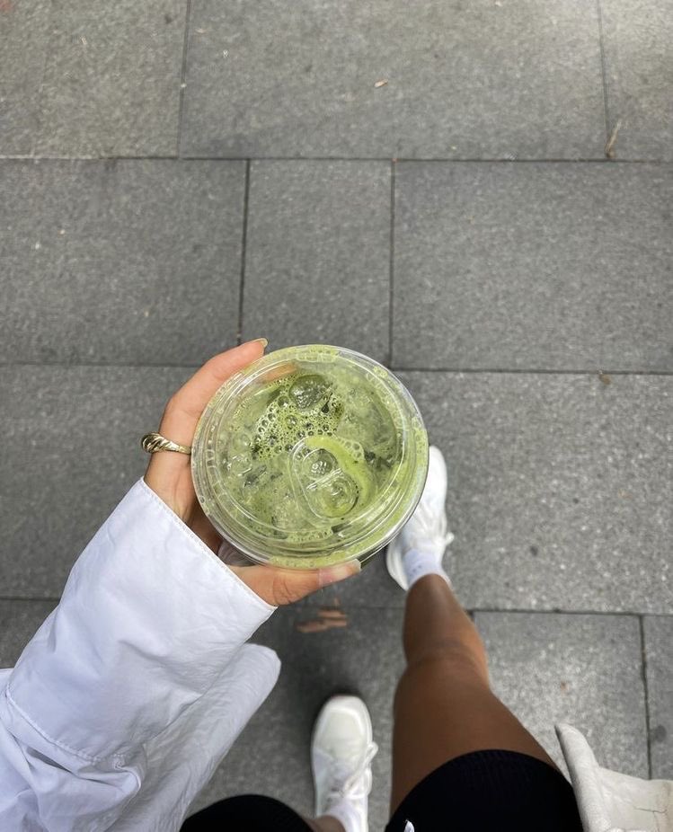 mengetehh's tweet photo. Matcha is life https://t.co/iP4esGm6zv