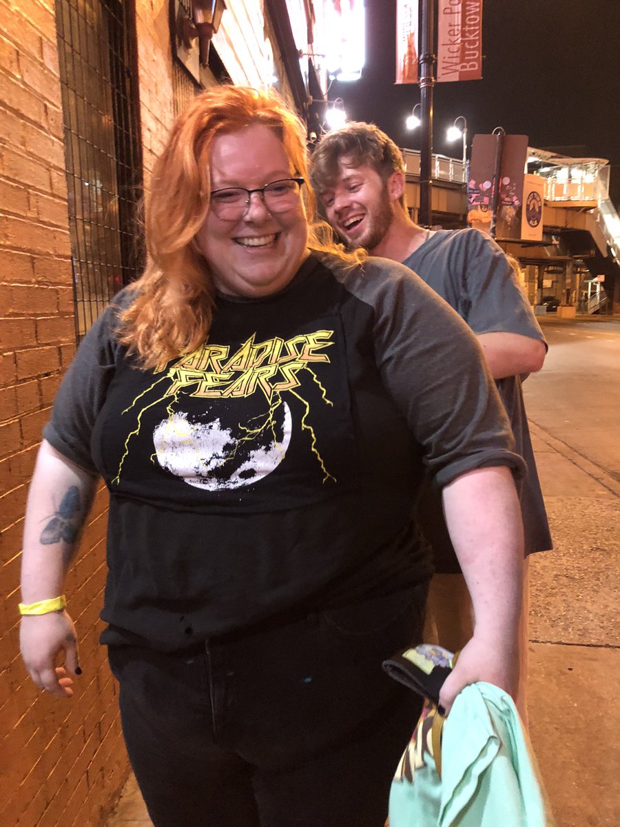 FyeahPF's tweet photo. @tatibee711 @paradisefears @samtwomiller @_jmerrigan @mjwalker0 @lucaszimmerman7 I actually hand sewed the designs from 2 separate shirts onto my old work shirt. The best part of tonight was all the guys being fucking stoked about the one on the back lmao https://t.co/zXsUS06J2A