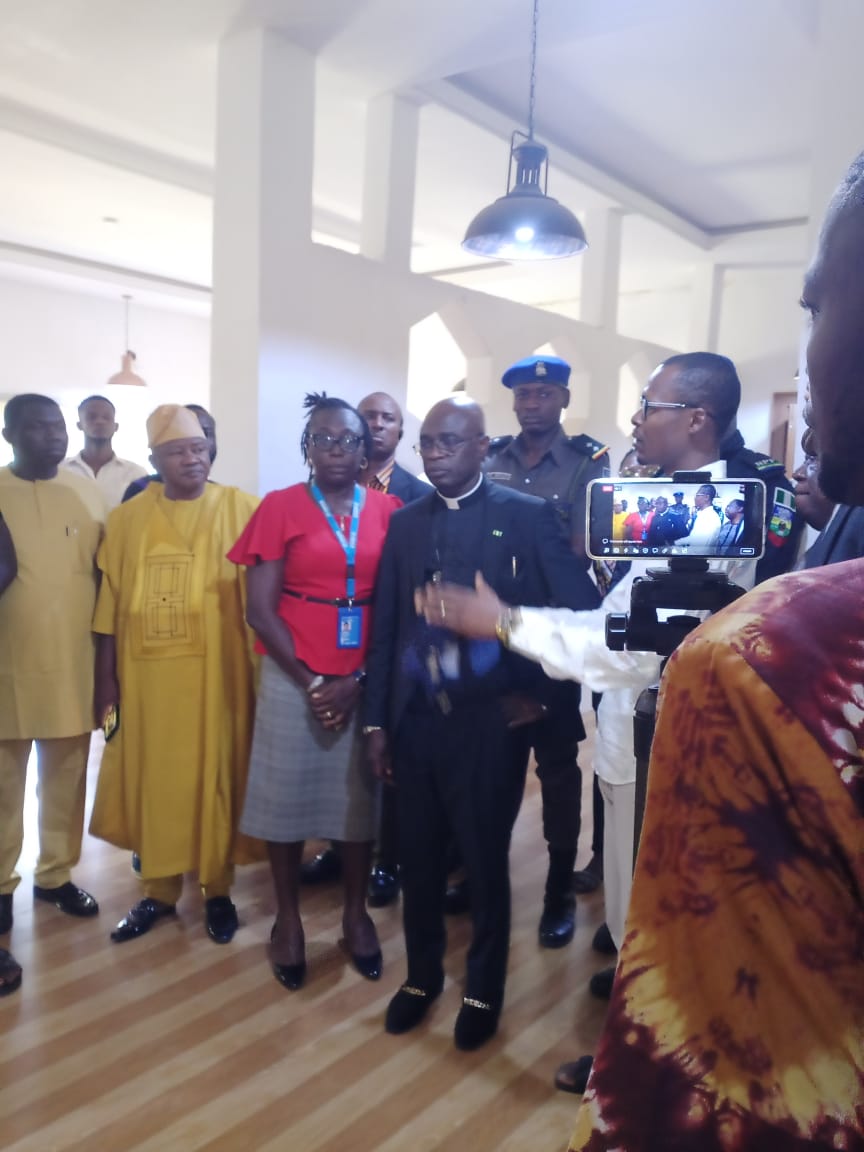 shadrachAkpem's tweet photo. Dear Gov. @Alialization,

This is a commendable move in your overall attempt to cushion the impact of the current economic realities in Benue state.

On the move to provide digital skills training for 2,000 youths across Benue, I will suggest a clear thought approach that https://t.co/gxZlU5LPKq