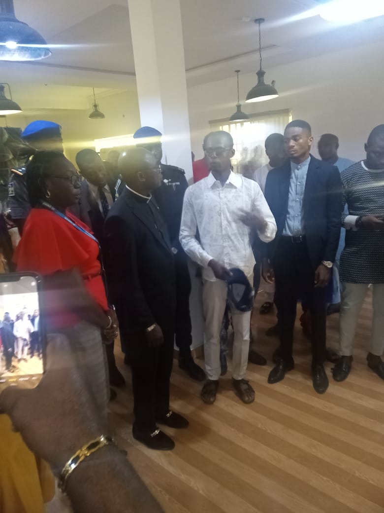 shadrachAkpem's tweet photo. Dear Gov. @Alialization,

This is a commendable move in your overall attempt to cushion the impact of the current economic realities in Benue state.

On the move to provide digital skills training for 2,000 youths across Benue, I will suggest a clear thought approach that https://t.co/gxZlU5LPKq
