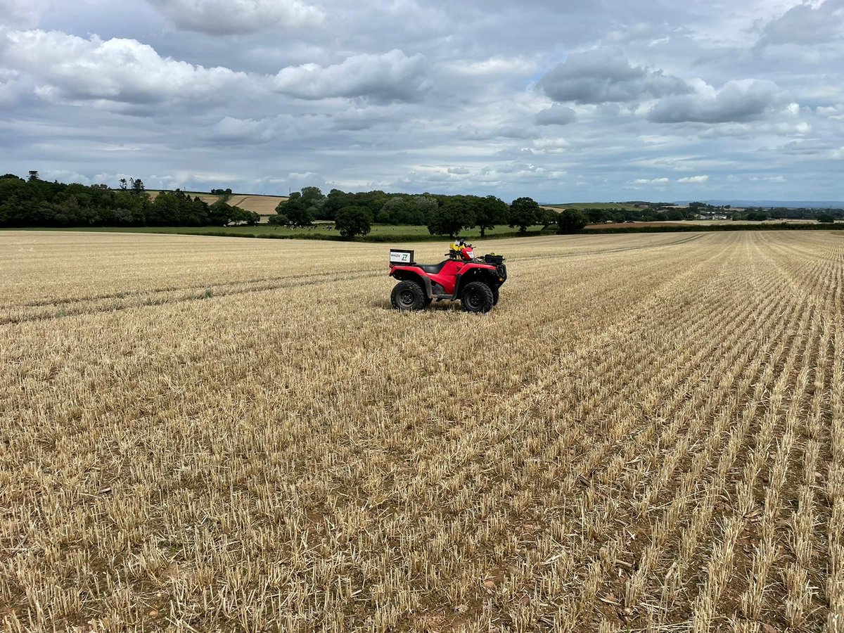 RHIZADigital's tweet photo. It's #samplingseason and the RHIZA Operators are out in force ๐งช๐ฌ These office views never get old!
๐ Norfolk https://t.co/fBMbth1EyK