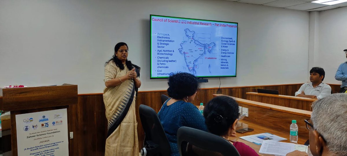 Kampnasta's tweet photo. KAMP'S 10th Scientific Excursion at the Zaheer Science Foundation, New Delhi with CSIR-CLRI, CSIR-IICT and CSIR-IGIB.
#kamp2022 #kamp2023 #zaheersciencefoundation #csiriict #csirigib #csirclri #scientists #students #jigyasa #education #futureofindia #futurescientists #csirjigyasa https://t.co/Id2CNErjWV
