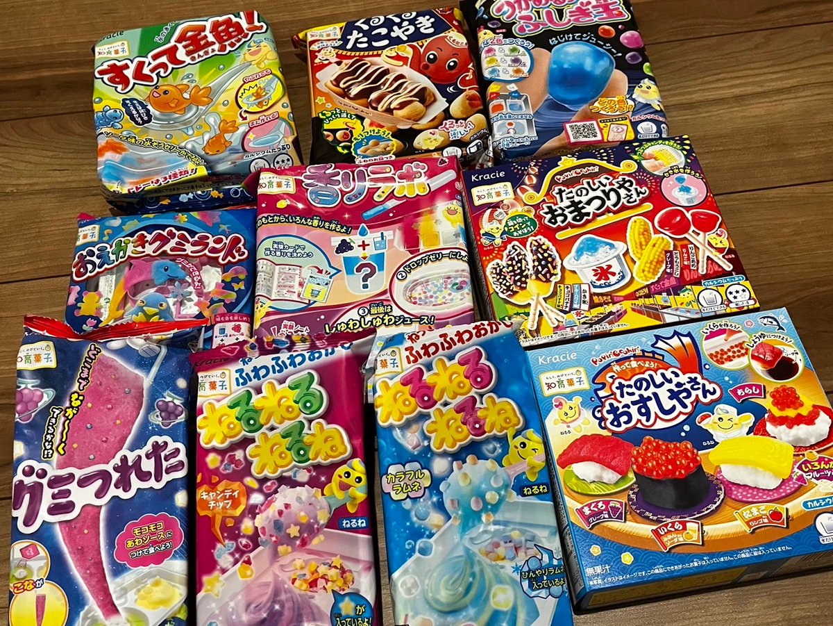 sei5313's tweet photo. クラシエフーズ公式様より

「知育菓子の日Twitterキャンペーン」で当選して
知育菓子詰め合わせを頂きました。

早速子供と作りました。
かき氷作った後に洗わずそのままの容器でチョコバナナ作ったらバナナが黄緑になってしまった笑笑

次から気をつけよう https://t.co/gb18CsUO9S