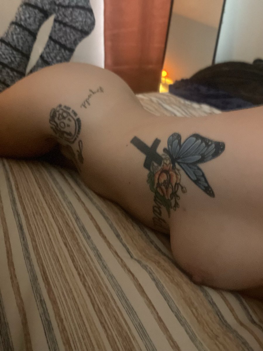 barebackbaddie's tweet photo. @_Onlyfans_Stars https://t.co/5qqwEGeDy5 https://t.co/VCztDs8vNN